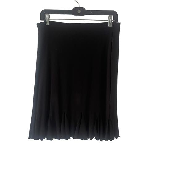 White‎ House Black Market Women's Size Medium Black Ruffle Mini Skirt - Picture 5 of 7